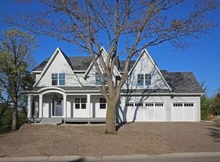 3823 Red Cedar Way, Chaska, MN 55318