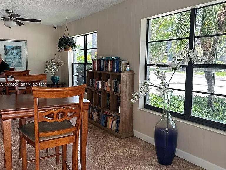 3105 Oakland Shores Dr #J205 — Photo 6