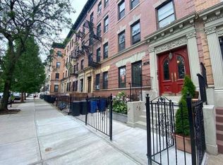 495 Park Pl #3A, Brooklyn, NY 11238
