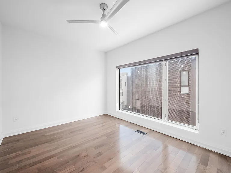 239 Auden Ave — Photo 24