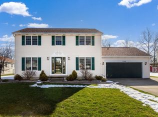 7183 Balla Dr, North Tonawanda, NY 14120