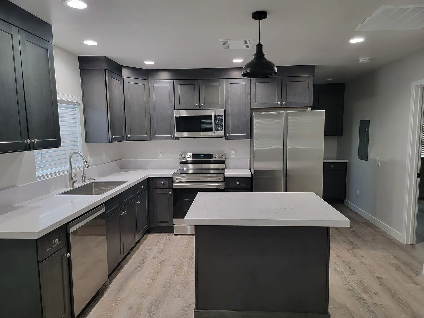871 Baseline Dr "O" — Photo 3