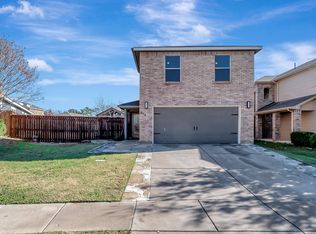 716 River Hill Ln, Fort Worth, TX 76114