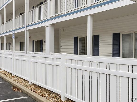 2nd image of 18011 Blue Anchor Dr Unit 123