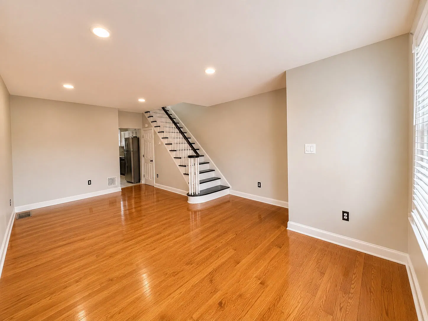 2336 Mountain Street - 1 — Photo 2
