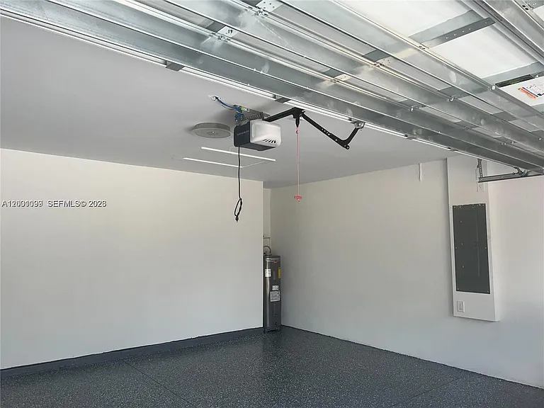 1125 Milwaukee Blvd — Photo 14