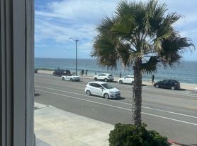 1712 Esplanade, 2 Bed 1 Bath