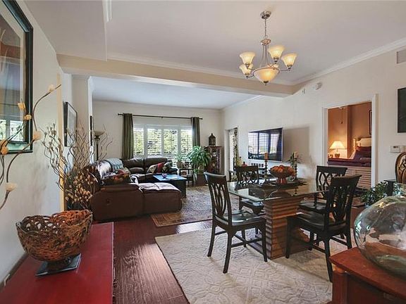 2nd image of 2305 Edgewater Dr Unit 1313