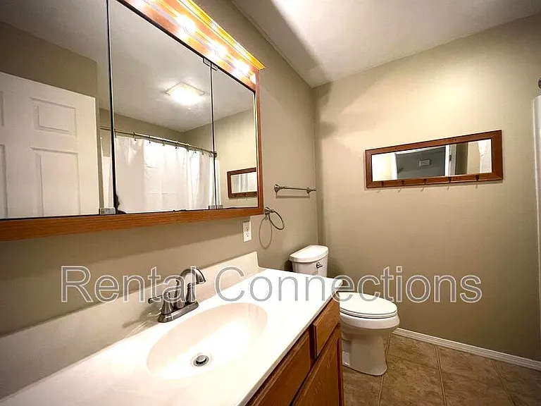 112 Stable Dr — Photo 9