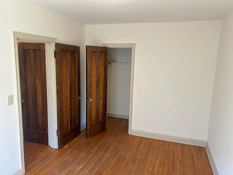 3519 Emerson Ave S #103 — Photo 11