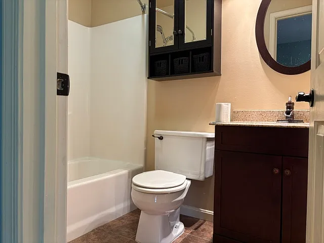 125 Chartwood Dr — Photo 6