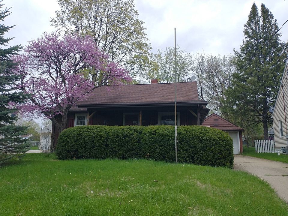 1st image of 409 Monroe St