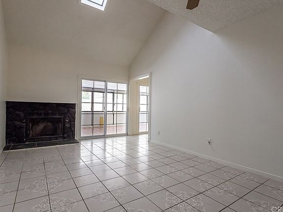 3rd image of 28115 Foxlane Dr