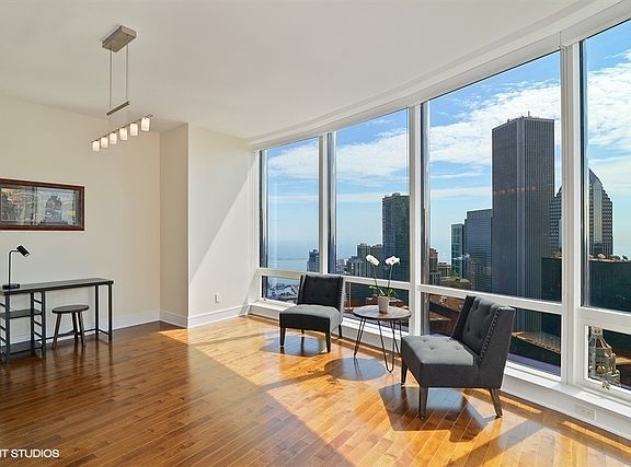 4th image of 401 N Wabash Ave Unit 48g