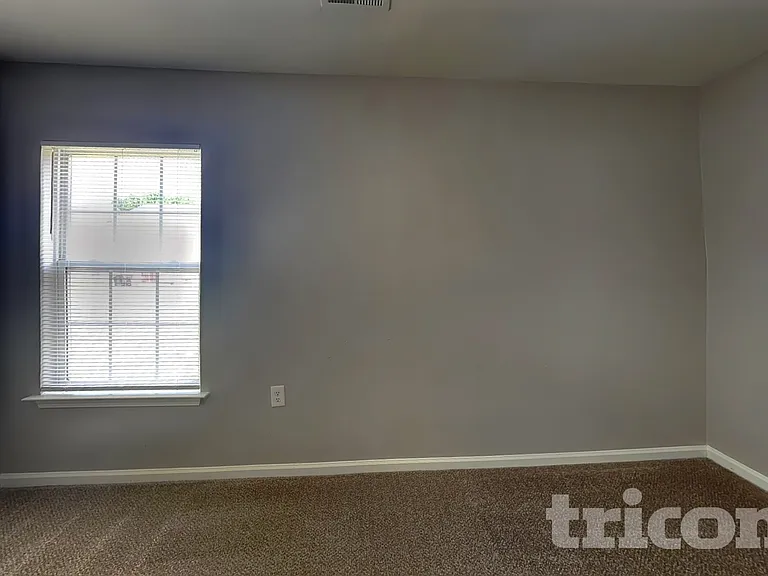 5251 Grays Ridge Dr — Photo 15