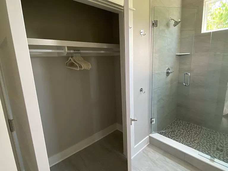 21 Louis Rd — Photo 8