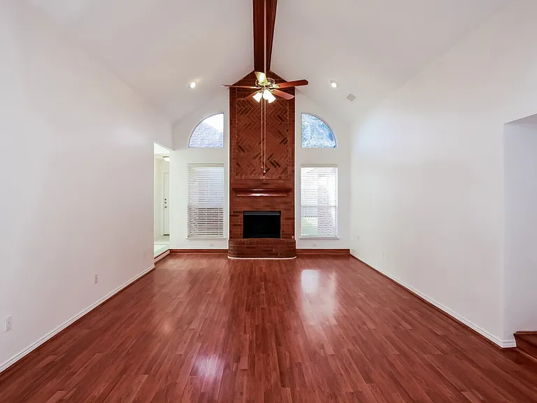 2321 Bent Brook Dr — Photo 6