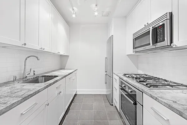 Rented by Mirador Real Estate | media 6