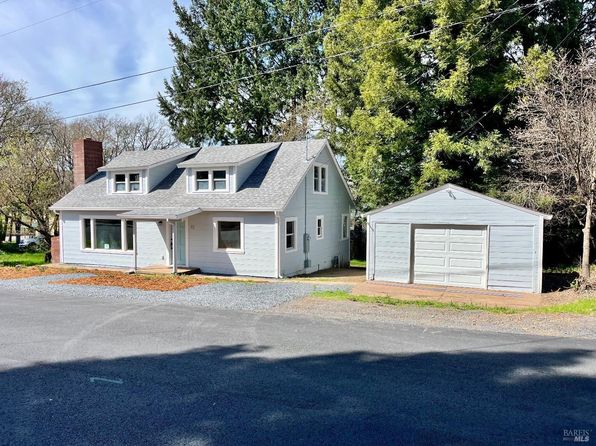 92 Madrone St, Willits, CA 95490