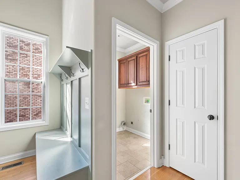 4029 Fremantle Cir — Photo 25