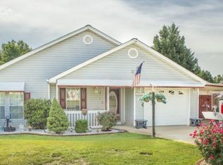 204 Hill Ln, Mauldin, SC 29662