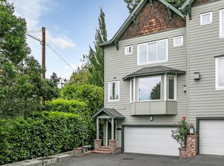 100 SW Hamilton St, Portland, OR 97239