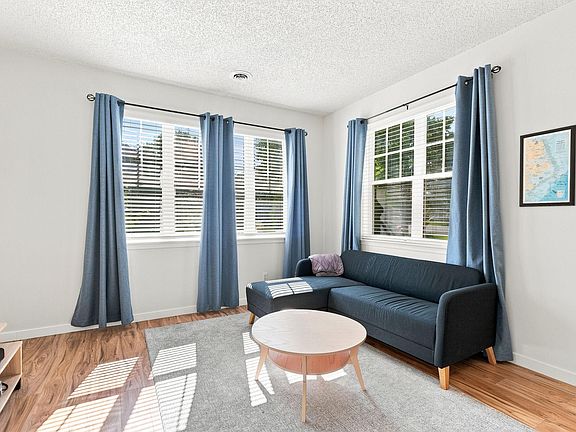4th image of 5375 172nd St W Unit 2001
