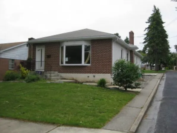 2213-2215 W Congress St, Allentown, PA 18104