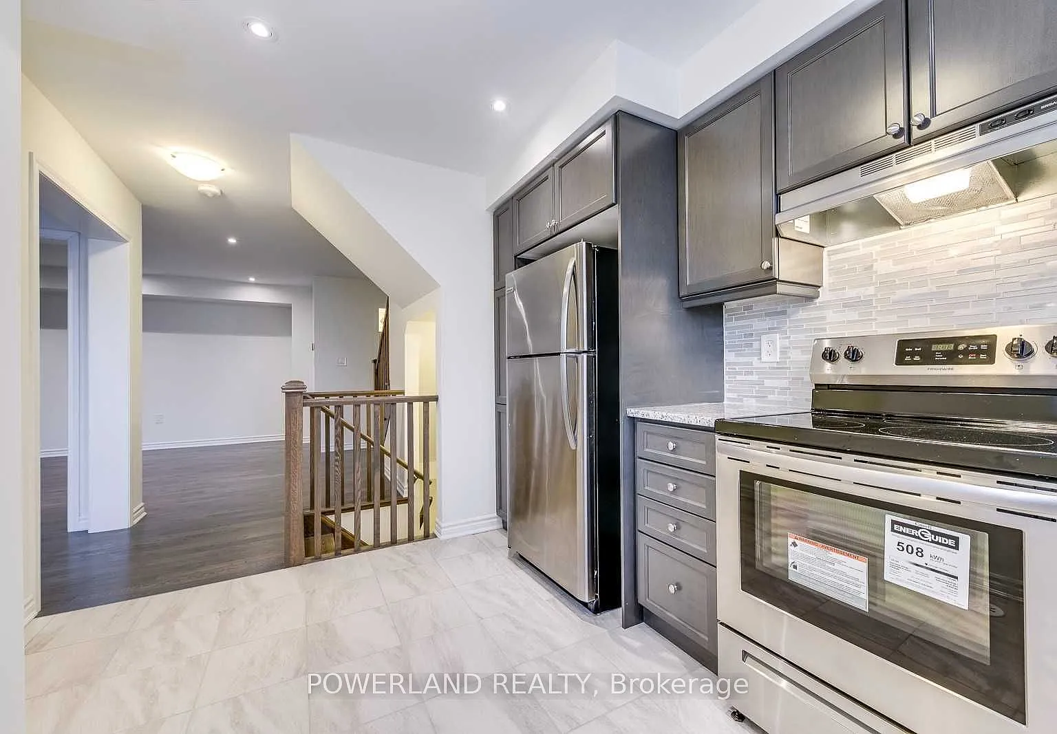 2 bed, $3,100 — Photo 2