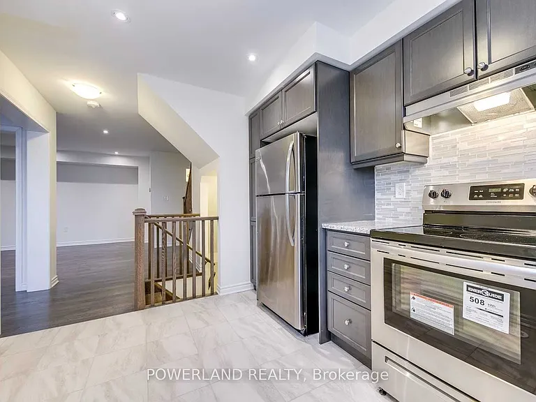 77 McAlister Ave — Photo 2