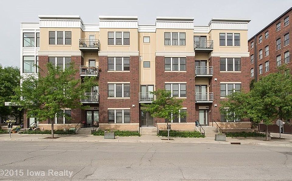 1st image of 118 Water St APT 124