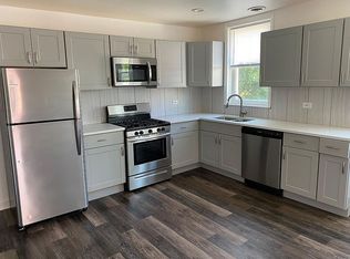 1858 N Western Ave, Chicago, IL 60647