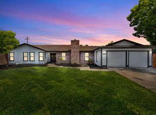 1272 Eastridge Pl, Manteca, CA 95336