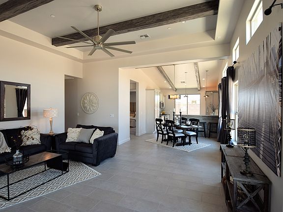 4th image of 790 Malibu Cir