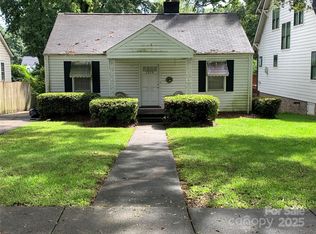 2124 Bay St, Charlotte, NC 28205