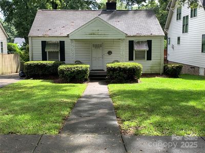 2124 Bay St, Charlotte, NC, 28205