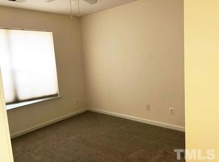 221 Climbing Ivy Ct, Cary, NC 27511