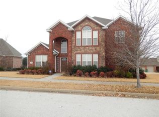 6112 Dancing Rabbit Dr, Springdale, AR 72762