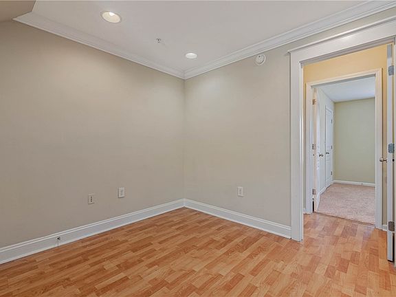 5th image of 1725 Harvey Mitchell Pkwy S APT 1530