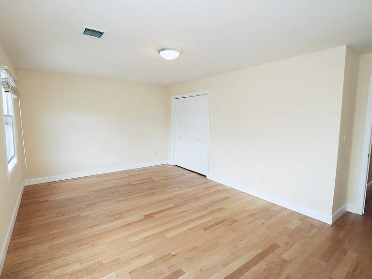 23 Main Ave #2 — Photo 31