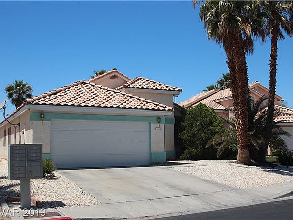 2nd image of 3923 Mountain Birch St #0