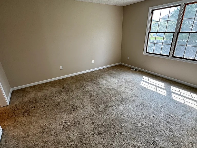 16 Hubbardston Pl — Photo 11