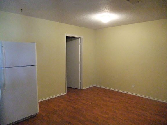 5th image of 1145 Seneca Ln