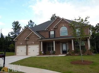 99 Canyon View Dr, Newnan, GA 30265