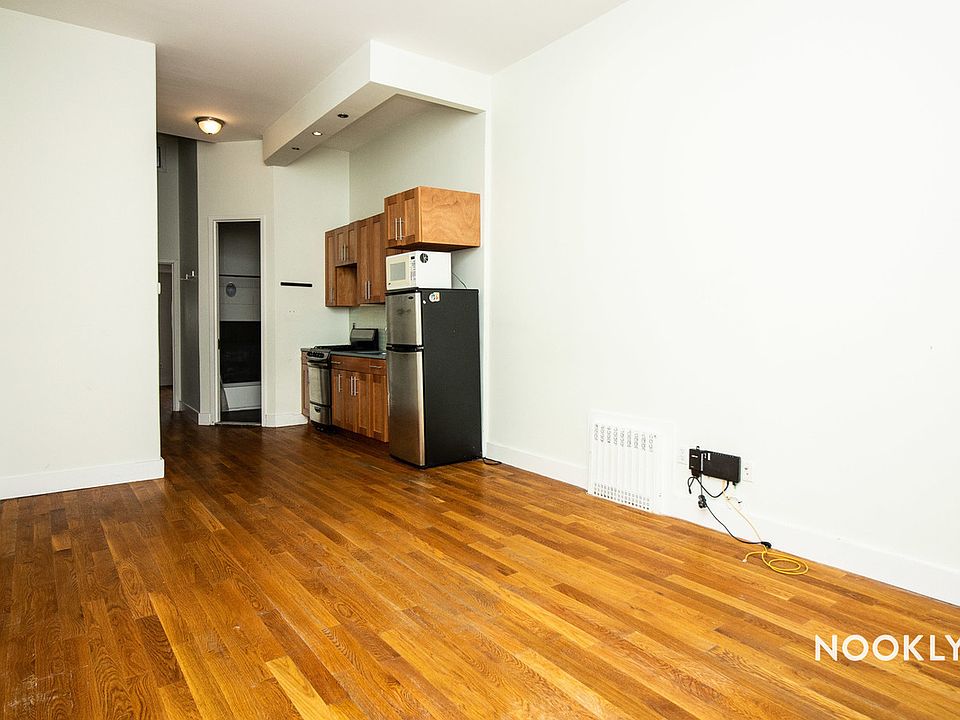 1st image of 186 Jefferson St #3G