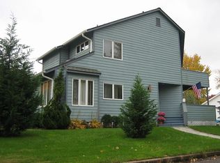 22 Asbury Ave, Oceanport, NJ 07757