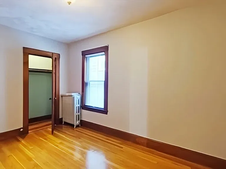 17 Oakledge St #2 — Photo 11