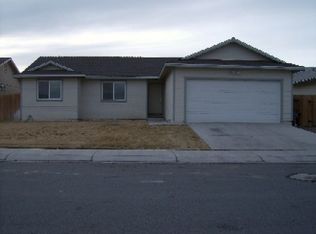 1406 Indian Trl, Fernley, NV 89408