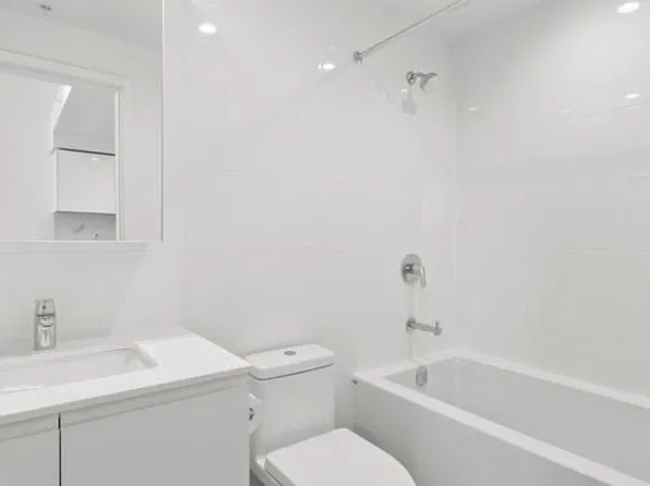 3888 Evergreen Pl, Burnaby, BC