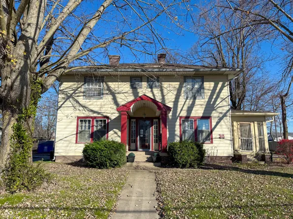 34 W Main St, Brownsburg, IN 46112